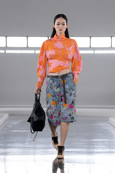 Look 13